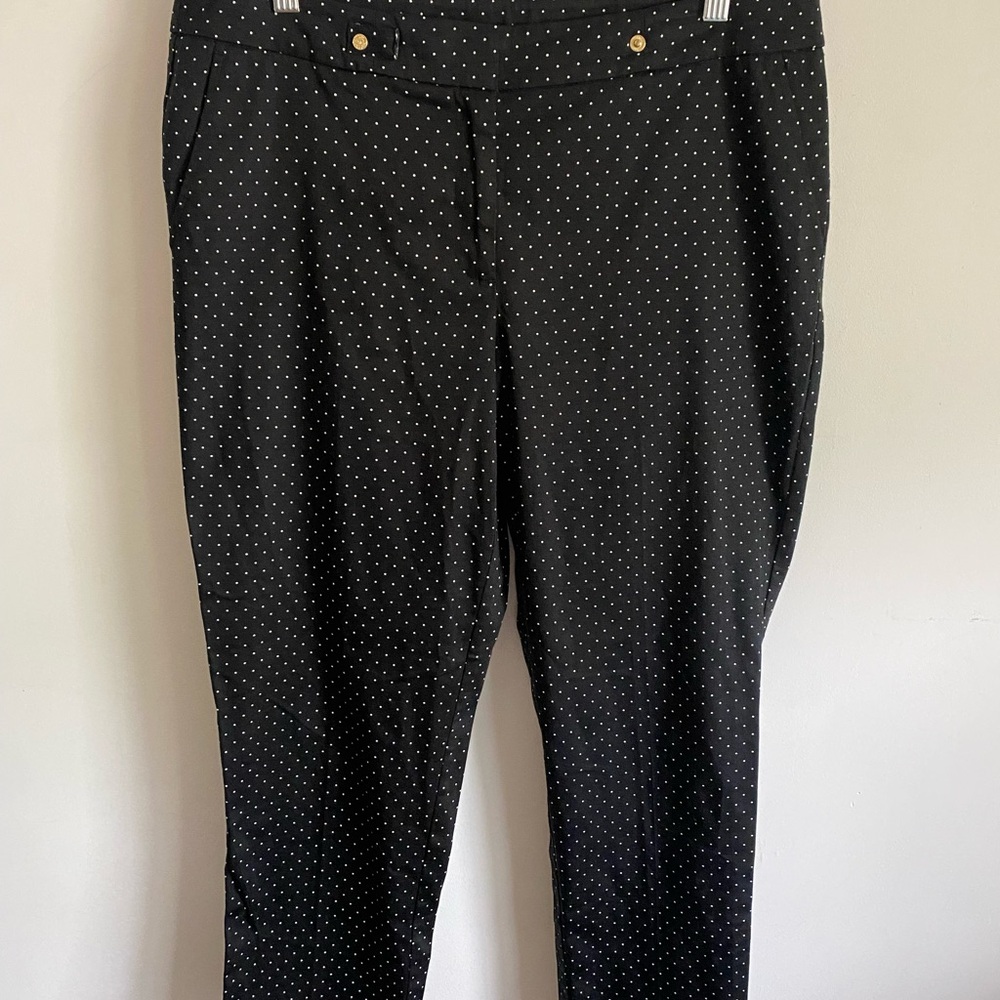 Anne Klein Black and White Polka Dot Cropped Pants